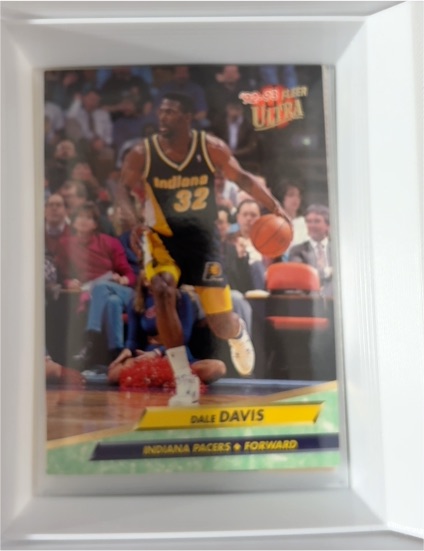 1992-93 Fleer Ultra #75 Dale Davis — front