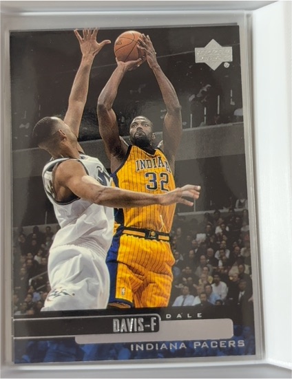 1999-00 Upper Deck #51 Dale Davis — front