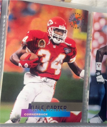 1995 Topps Stadium Club #34 Dale Carter — front
