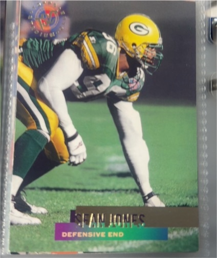 1995 Topps Stadium Club #59 Sean Jones — front