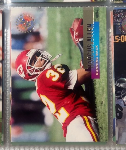 1995 Topps Stadium Club #70 Marcus Allen — front