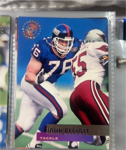 1995 Topps Stadium Club #39 John Elliott — front