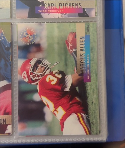 1994 Pinnacle #22 Marcus Allen — front