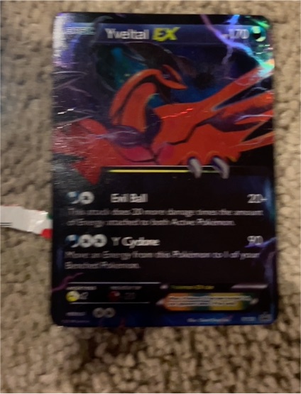 2014 Pokémon TCG #XY08 Yveltal EX — front
