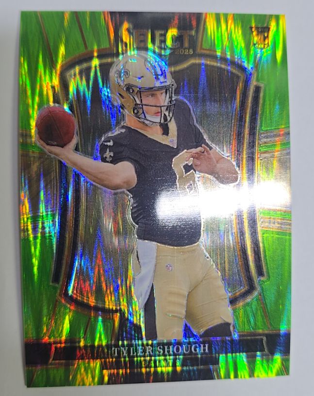 2025 Panini Select #141 Tyler Shough Green & Yellow Shock Prizm Premier Level Rookie — front