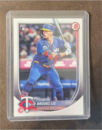 2025 Bowman #72 Brooks Lee — front