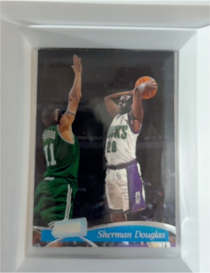 1997-98 Topps Stadium Club #187 Sherman Douglas — front