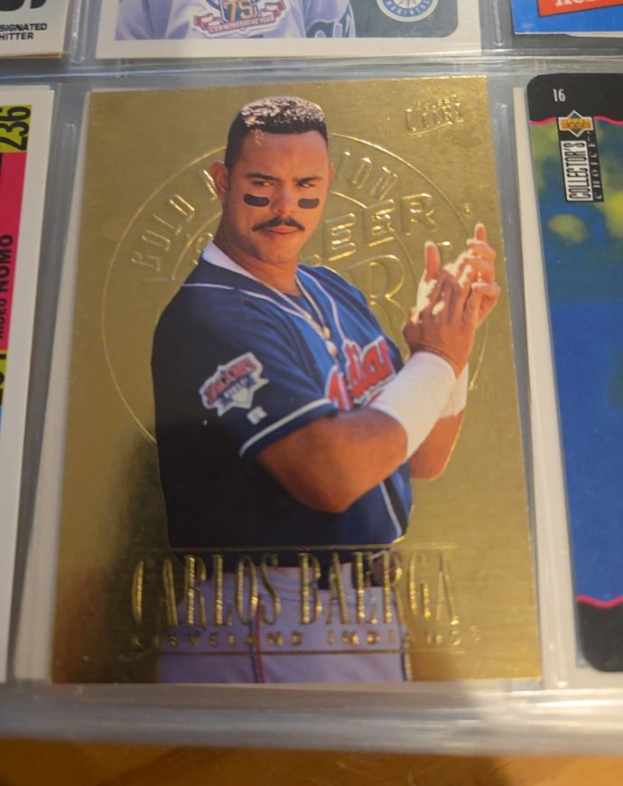1995 Pacific Crown Collection - Gold Crown Die-Cuts #9 Andres Galarraga — front