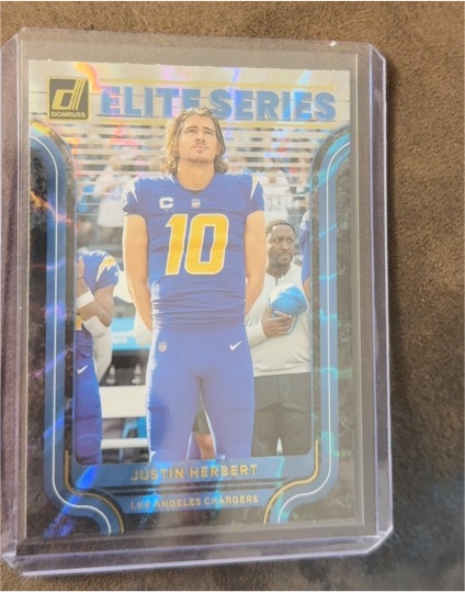 2022 Donruss The Elite Series #ES-11 Justin Herbert — front