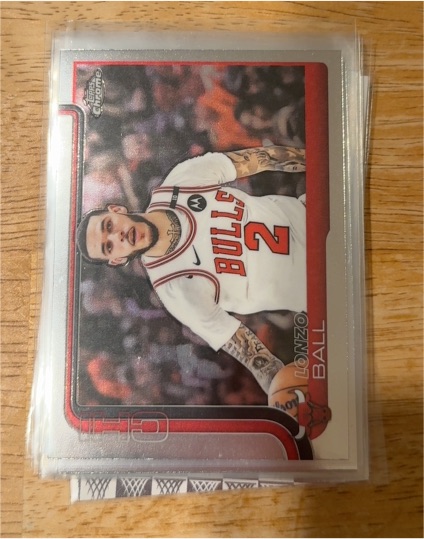 2025-26 Topps Chrome #38 Lonzo Ball Chicago Bulls — front