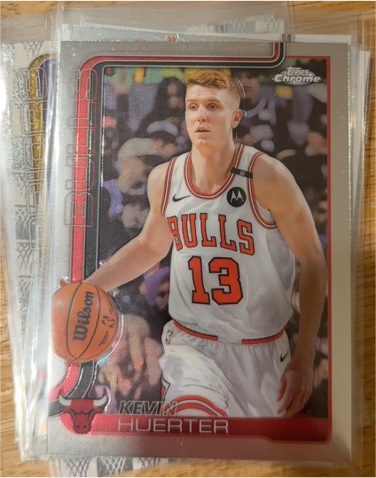 2025 Topps Chrome #43 Kevin Huerter — front