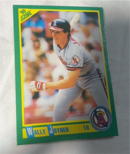 1990 Score #120 Wally Joyner — front