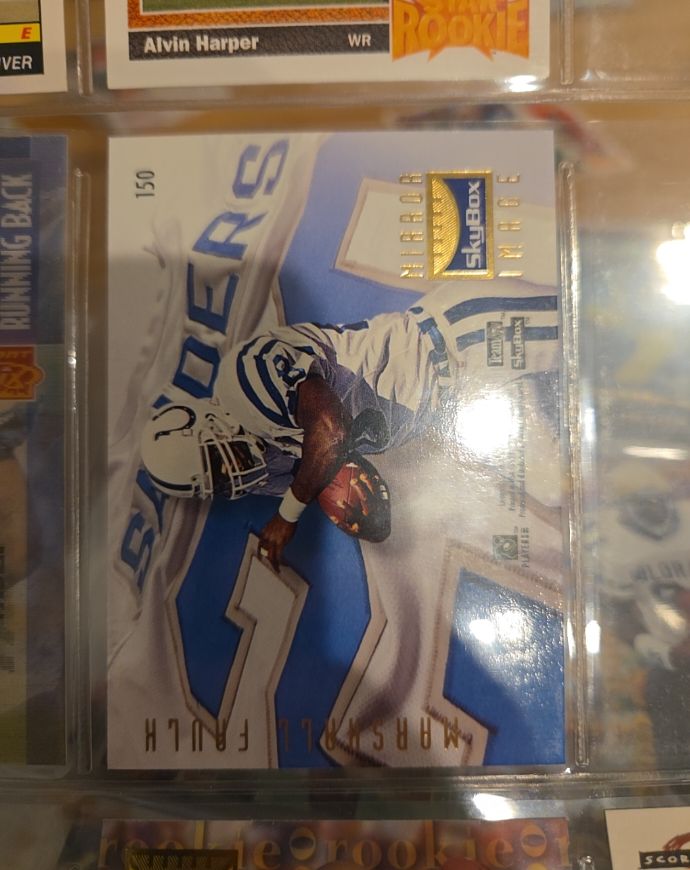 1995 SkyBox #150 Marshall Faulk Mirror Image — front