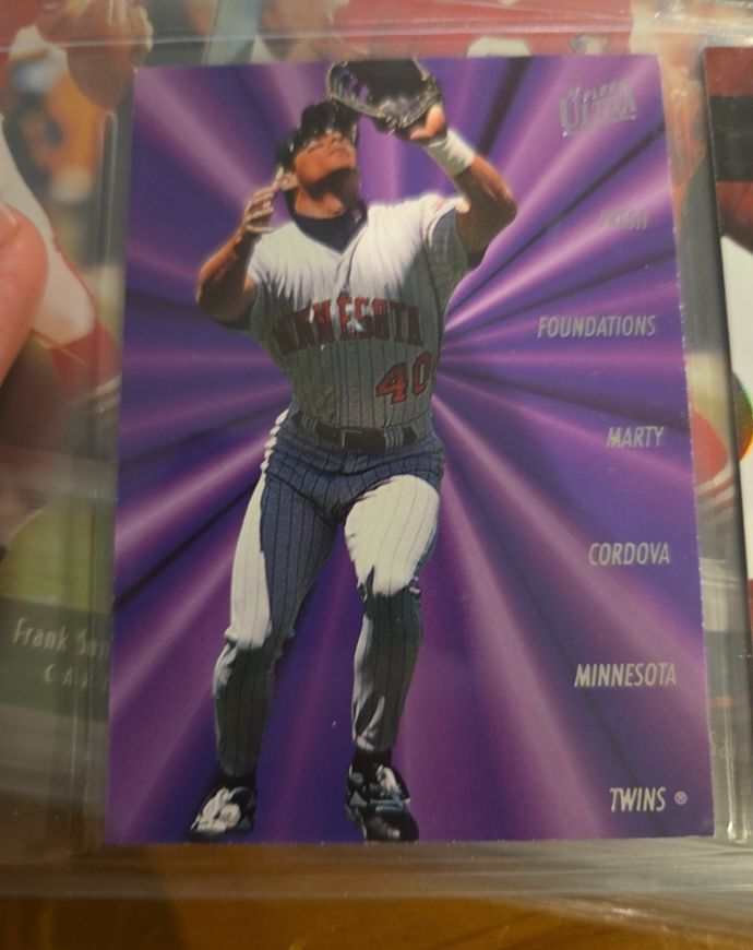 1996 Fleer Ultra #2 Marty Cordova Fresh Foundations — front