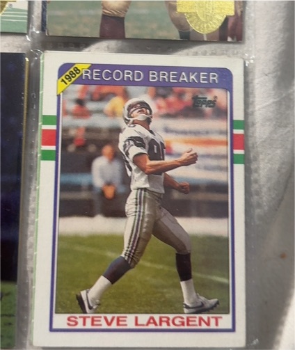1989 Topps #4 Steve Largent (1988 Record Breaker) — front