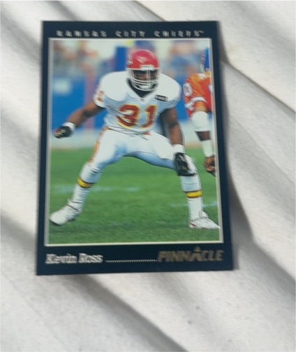 1991 Pinnacle #114 Kevin Ross — front