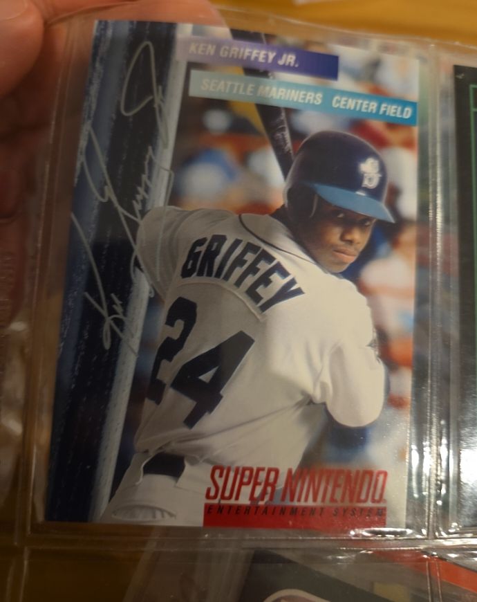 1994 Super Nintendo #SNS-JR-USA Ken Griffey Jr. — front