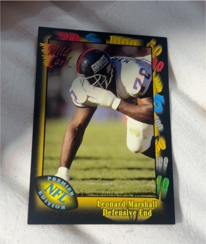1991 Wild Card #145 Leonard Marshall — front