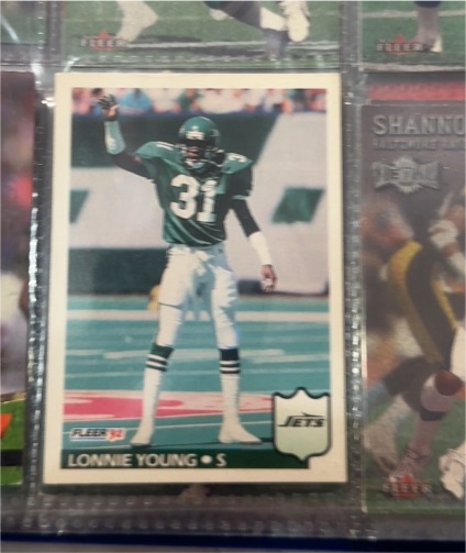 1992 Fleer #314 Lonnie Young — front