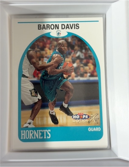 1999-00 Skybox NBA Hoops Decade #31 Baron Davis — front