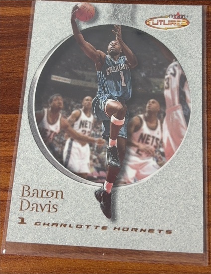 2000 Fleer Futures #162 Baron Davis — front