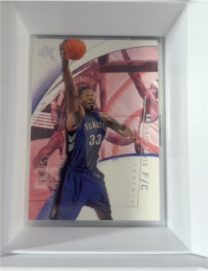 2001-02 Skybox E-X #33 Stephon Marbury — front
