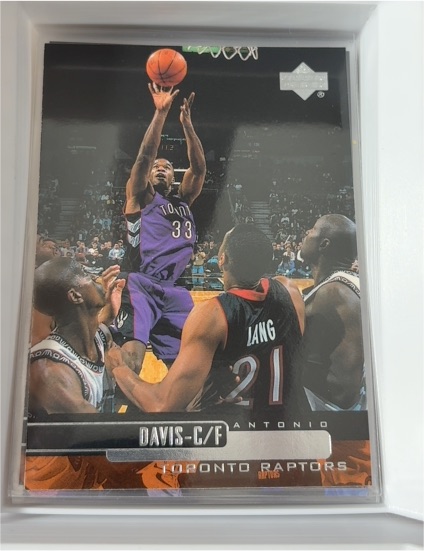 1999-00 Upper Deck #297 Antonio Davis — front