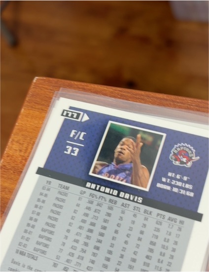 1998 Upper Deck #177 Antonio Davis — front