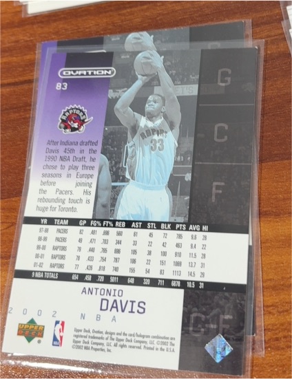 2002-03 Upper Deck Ovation #83 Antonio Davis — front