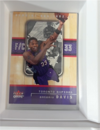 2002-03 Fleer Genuine #83 Antonio Davis — front