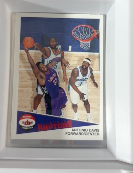 2001-02 Fleer Shoebox Collection #140 Antonio Davis — front
