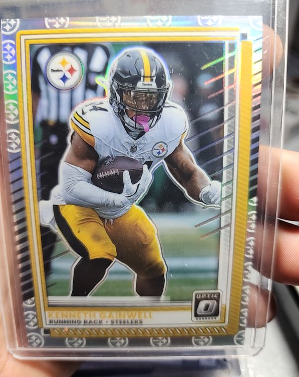 2025 Donruss Optic #97 Kenneth Gainwell — front