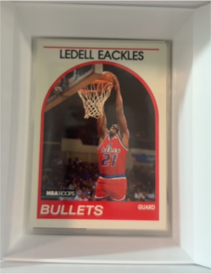 1989-90 NBA Hoops #194 Ledell Eackles — front