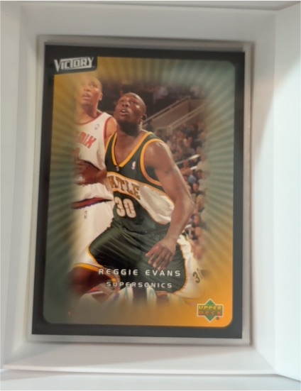 2003 Upper Deck Victory #90 Reggie Evans — front