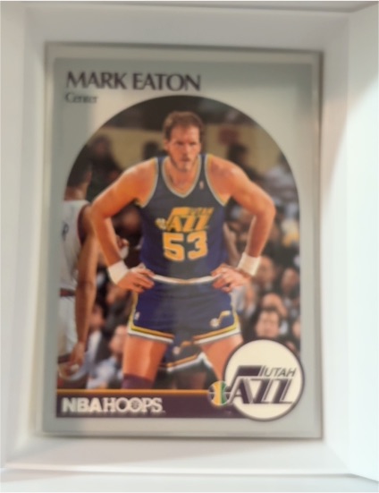 1990 NBA Hoops #287 Mark Eaton — front