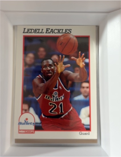 1991-92 NBA Hoops #213 Ledell Eackles — front