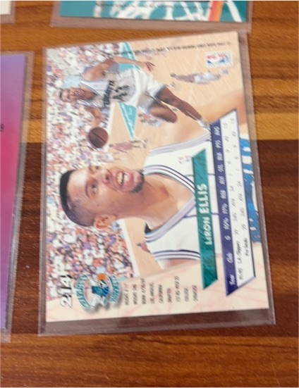 1993-94 Fleer Ultra #214 LeRon Ellis — front