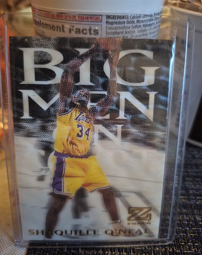 1997-98 Skybox Z-Force #34 Shaquille O'Neal — front