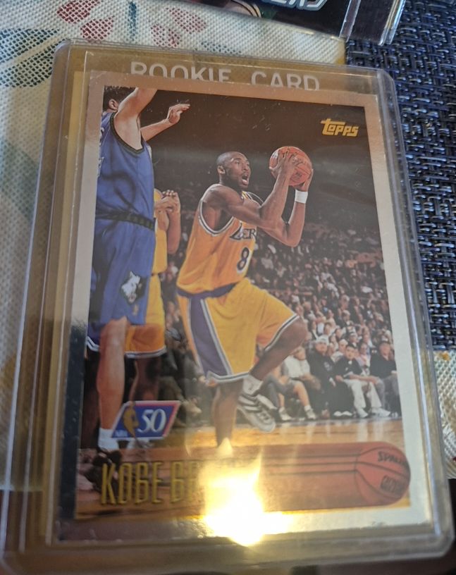 1996-97 Topps #138 Kobe Bryant — front