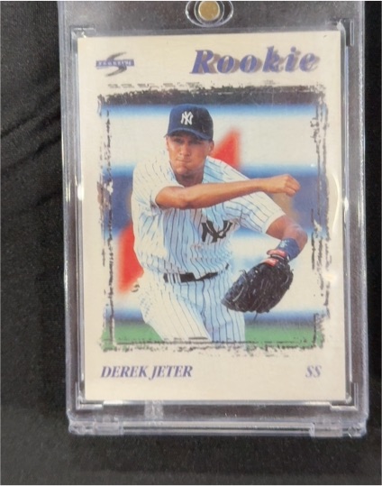 1996 Score #240 Derek Jeter Rookie Card — front