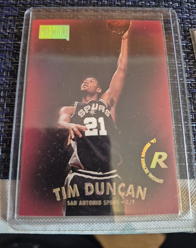 1997-98 SkyBox Premium #112 Tim Duncan Rookie — front