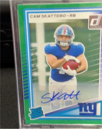 2025 Donruss #302 Cam Skattebo Green Rated Rookie Auto — front