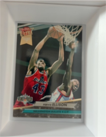 1992-93 Fleer Ultra #207 Pervis Ellison — front