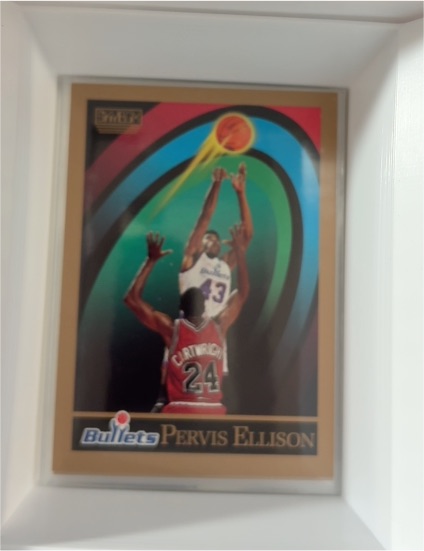1990-91 SkyBox #419 Pervis Ellison — front