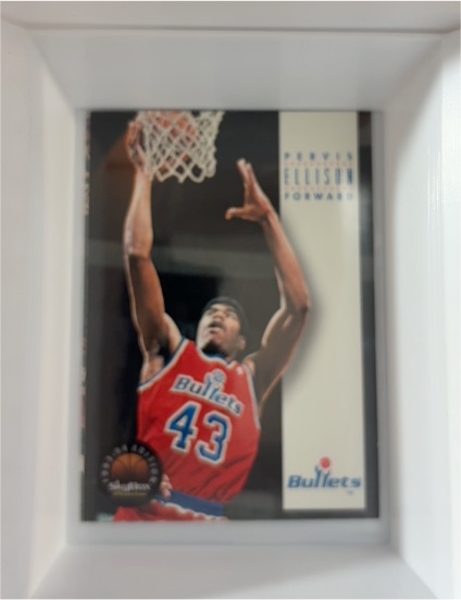 1993-94 Skybox Premium #182 Pervis Ellison — front