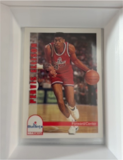 1992-93 Hoops #233 Pervis Ellison — front
