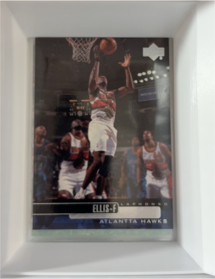 1999-00 Upper Deck #4 LaPhonso Ellis Atlanta Hawks — front