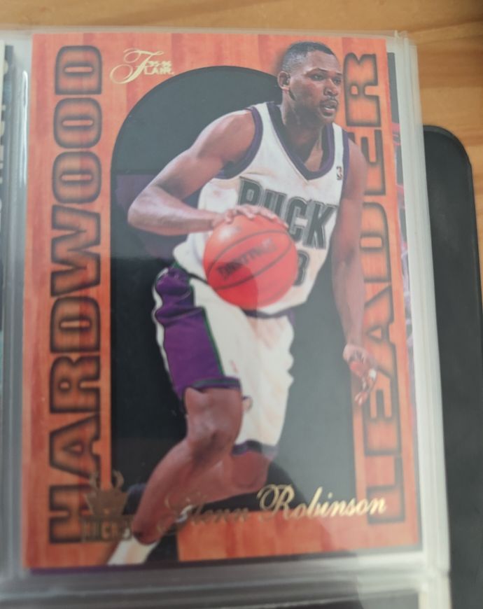 1995-96 Fleer Flair Hardwood Leader #15 Glenn Robinson — front