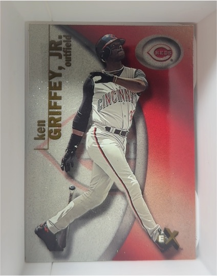 2001 Fleer E-X #23 Ken Griffey Jr. — front