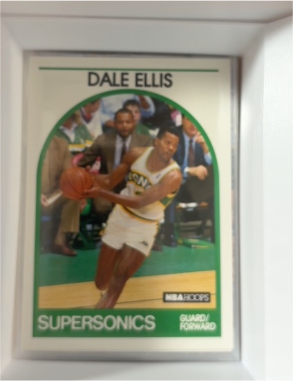 1989 NBA Hoops #10 Dale Ellis — front